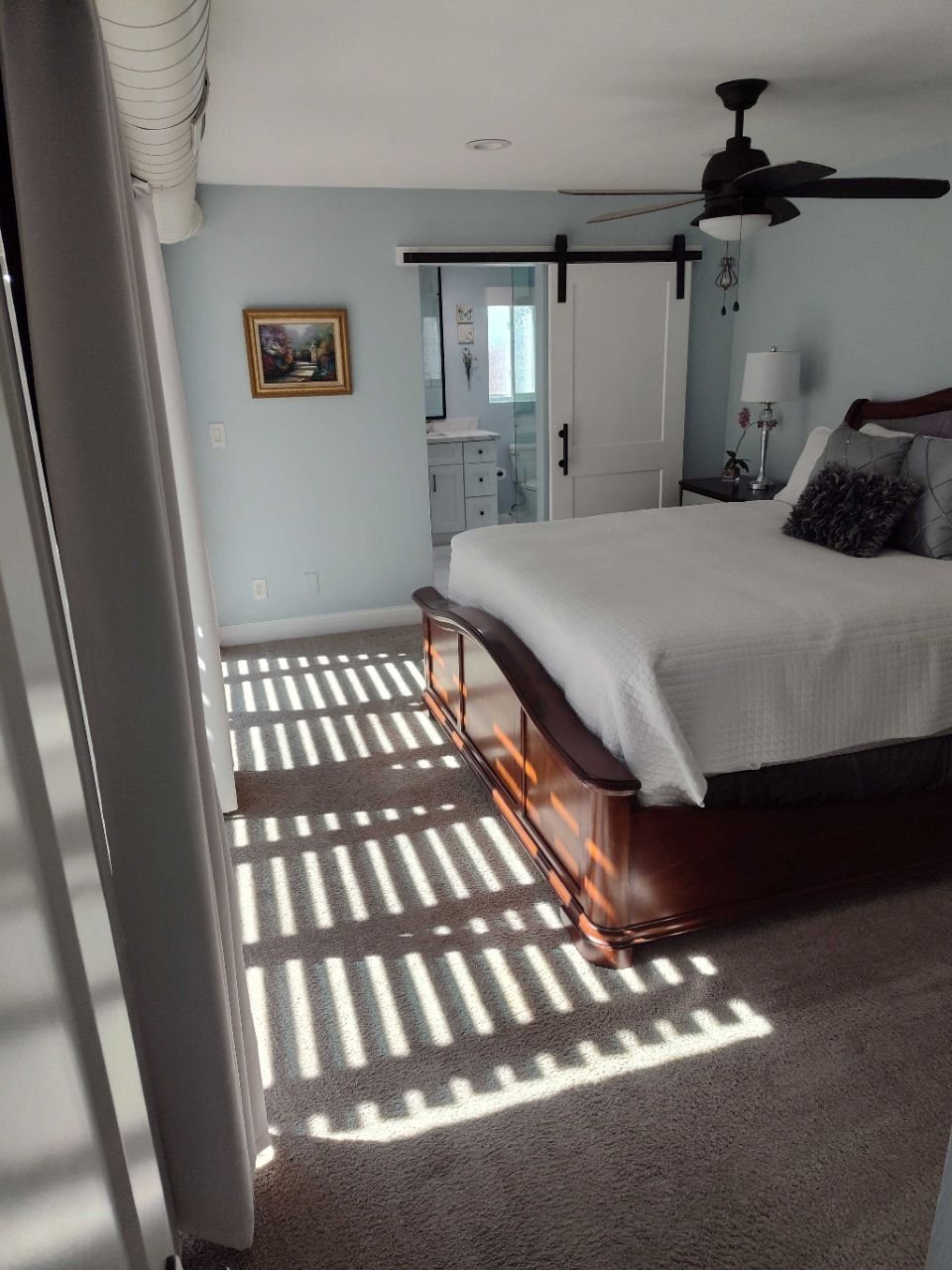Cleaner from EverFresh tidying up room in Scottsdale